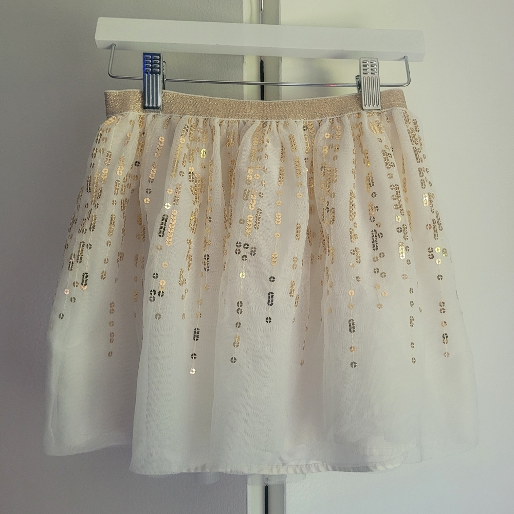 Size 6 Cat & Jack Tutu Style Skirt With Gold Sequins